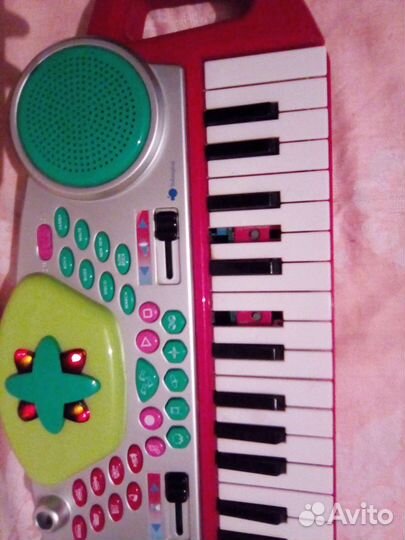 Синтезатор фирменный