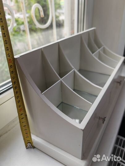 Полка для ювелирных украшений