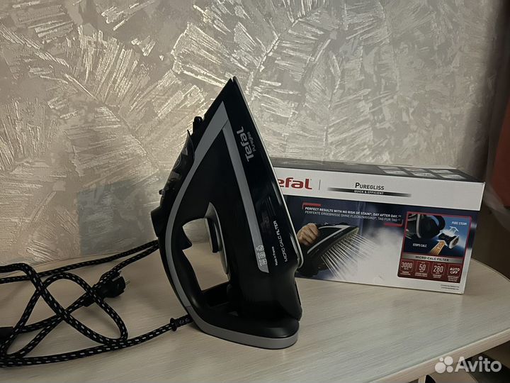 Утюг Tefal Puregliss Micro Calc FV8062E0