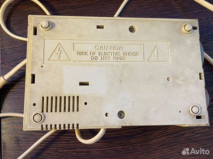 Philips electronic clock radio d 3040