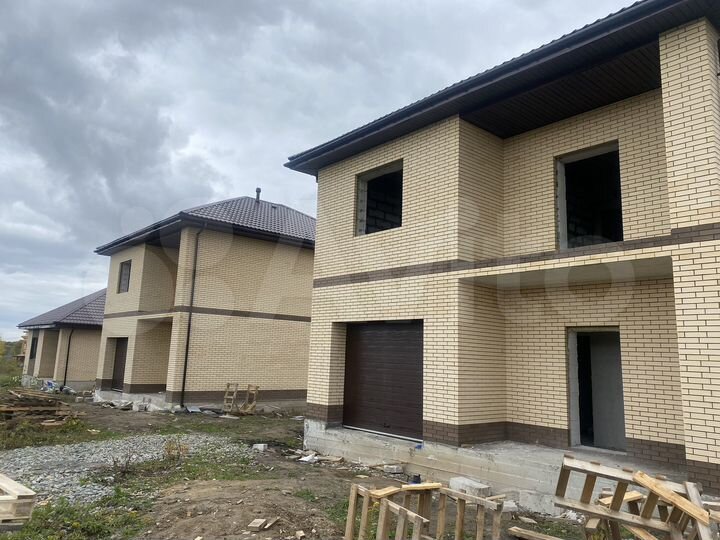 Дом 145 м² на участке 7 сот.