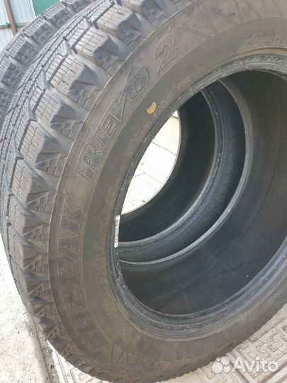 Bridgestone Blizzak VRX 225/55 R16 95S