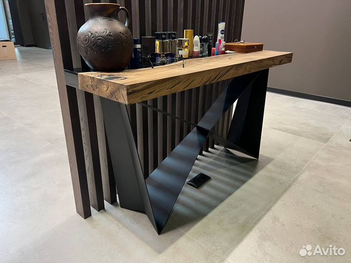 Консоль дизайнерская из массива лофт