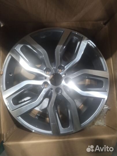 Диски Replay 9,0x19 5x120 ET40 d74,1 B110 GMF