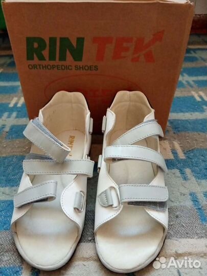 Ортопедические сандалии