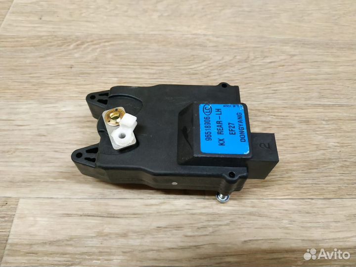 Активатор замка багажника Chevrolet Lacetti