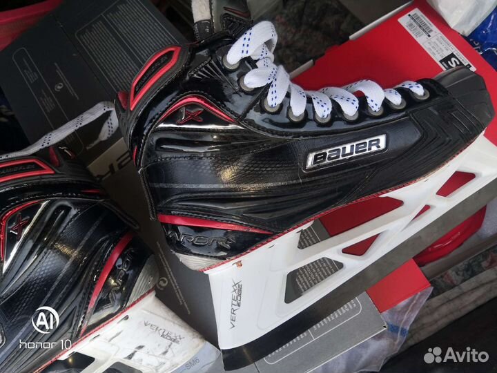 Хоккейные вратарские коньки Bauer 1x s17 sr 10d