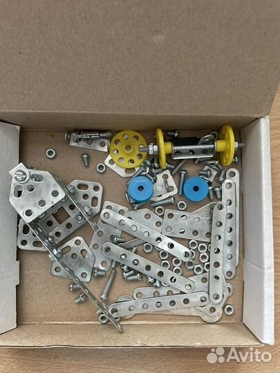 Детские конструкторы