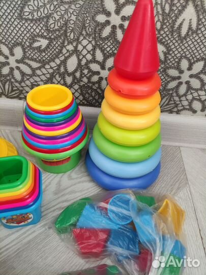 Детские игрушки