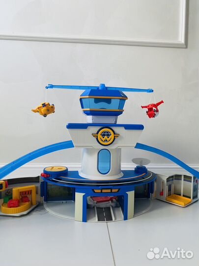 Трек супер крылья/ аэропорт