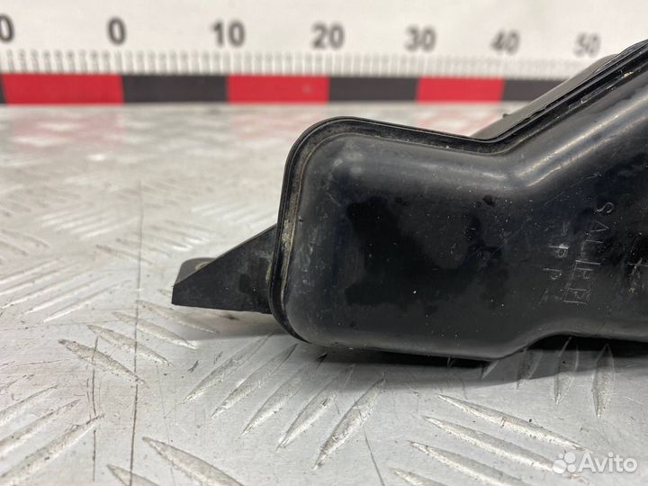 Б/У Резонатор воздушного фильтра Mazda Demio 1