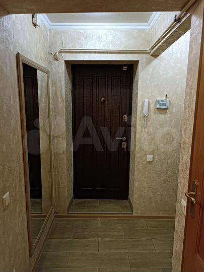 2-к. квартира, 65 м², 1/5 эт.
