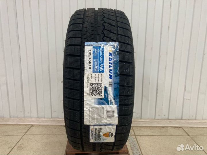Sailun Ice Blazer Arctic 235/45 R18