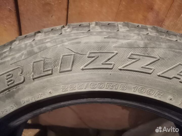 Bridgestone Blizzak DM-V1 225/60 R18