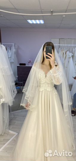 Свадебное платье 48р