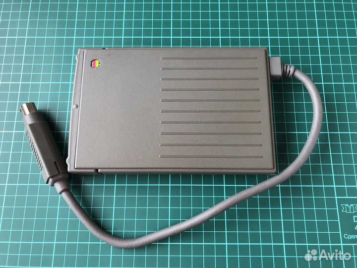 Apple Macintosh HDI-20 внешний флоппи, 1991 винтаж