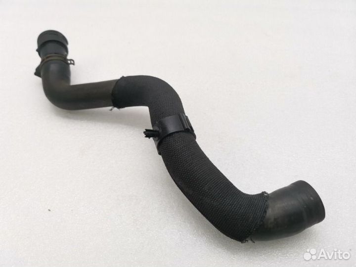 Патрубок охлаждения Audi A6 C7 2.0 TDI 2018