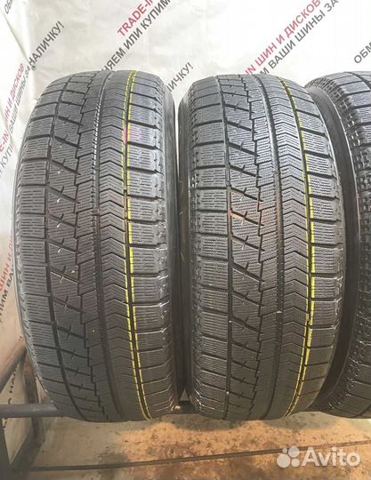 Bridgestone Blizzak VRX 215/55 R17 89L