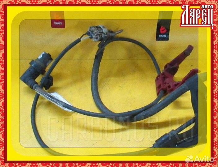 Датчик ABS Toyota Ipsum