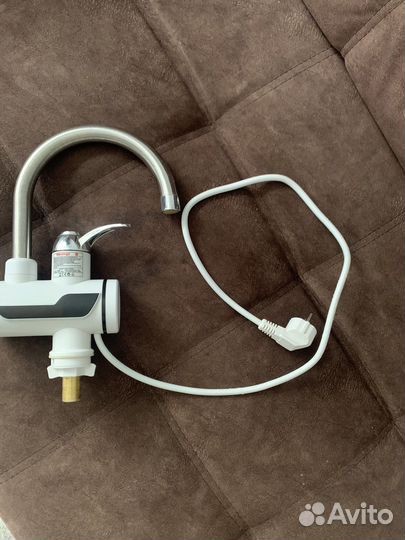 Водонагреватель проточный