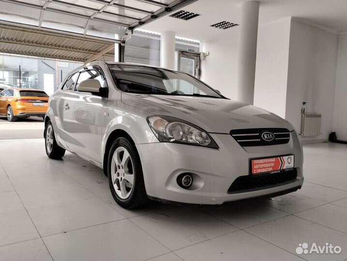 Kia Ceed 1.6 AT, 2008, 238 000 км