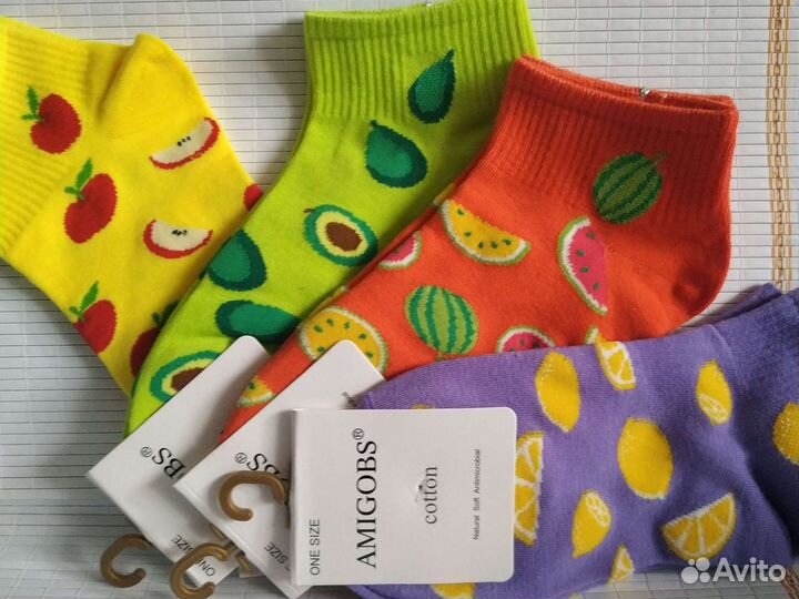 Веселые носочки