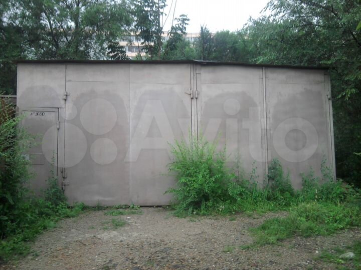 Гараж, > 30 м²