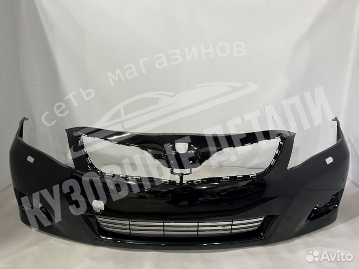 Передний бампер Toyota Camry V40 09-11 в цвет