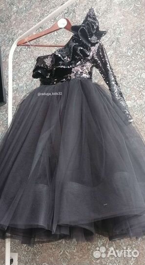 Платье нарядное для девочки 104 110 116 122 128