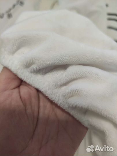 Велюровая круглая простынь на резинке 75*75