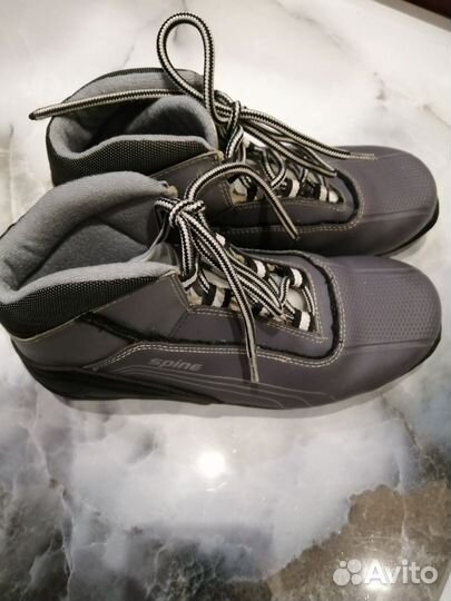 Лыжные ботинки 38-39