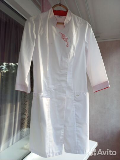 Медицинский халат женский 46