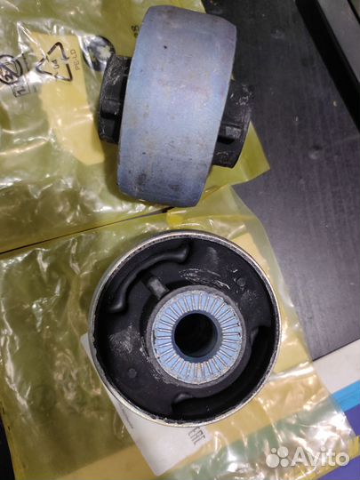 Сайлентблок переднего рычага задний для Октавия А7