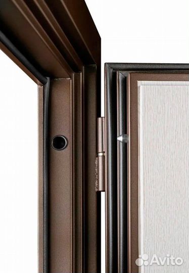 Дверь входная. Орион NEW.трехконтурная