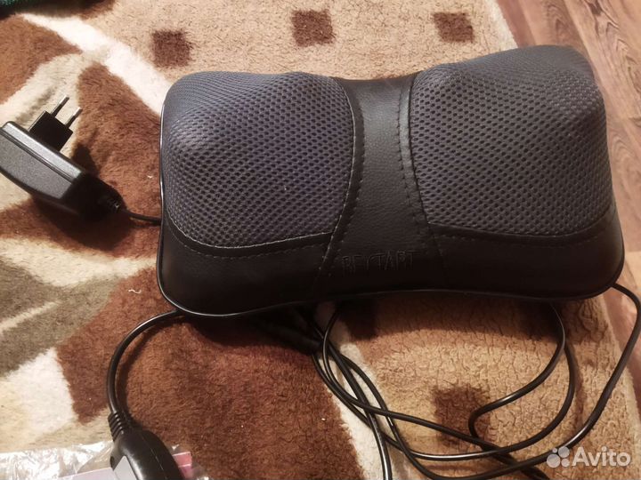 Массажная подушка для шеи