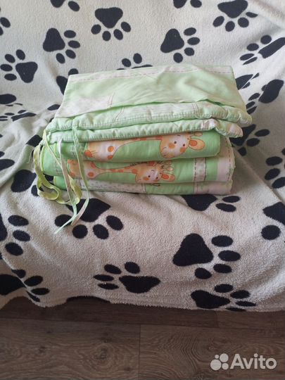 Красивые бортики в детскую кроватку