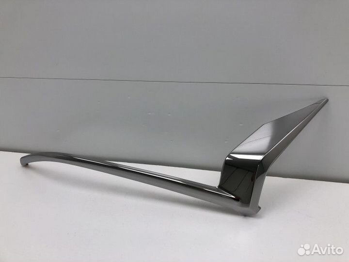 Молдинг фары левой Toyota Land Cruiser Prado 4 (15