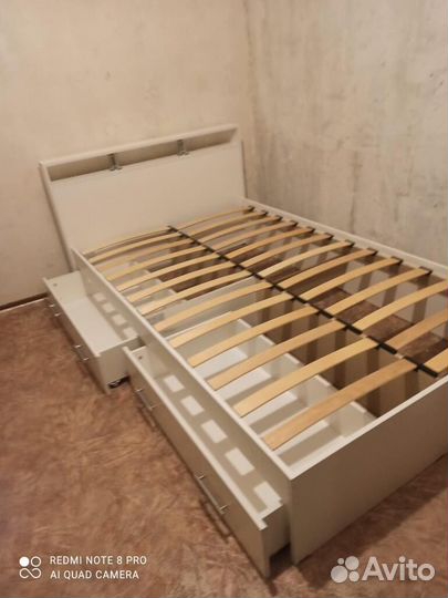 Кровать полуторка
