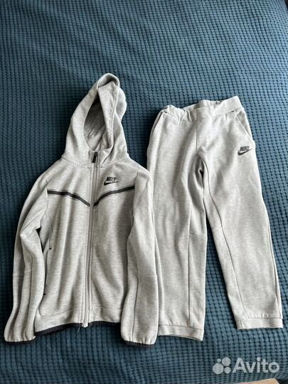 Спортивный костюм Nike 116-122