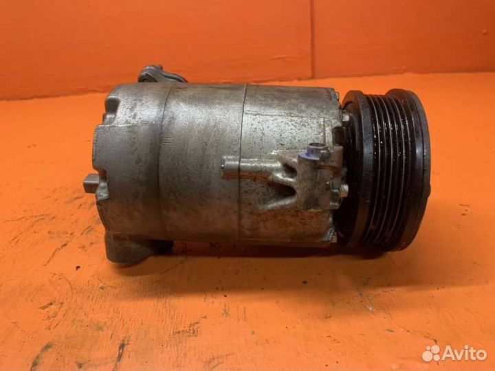 Компрессор кондиционера Land Rover Evoque L538 2.0