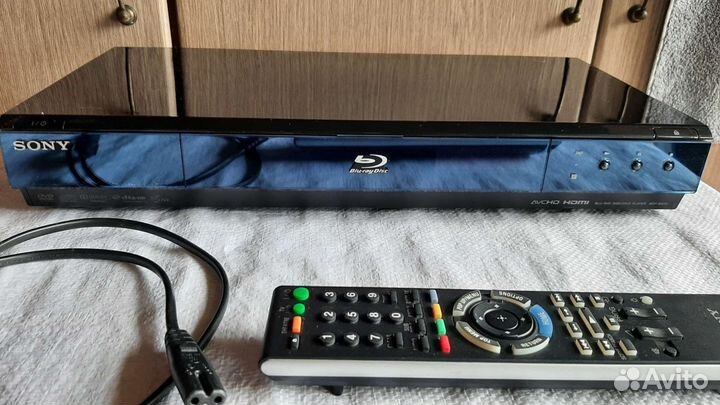 Blu-ray Disc / DVD плеер