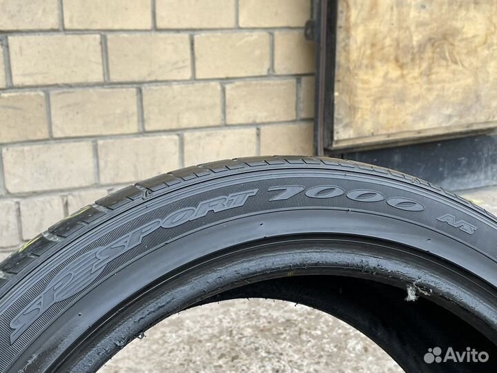 Dunlop SP Sport 7000 A/S 235/45 R18 94V
