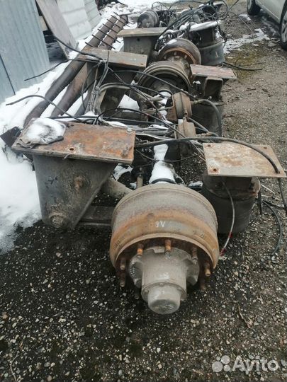 Продаю ось саф 1991г в сборке