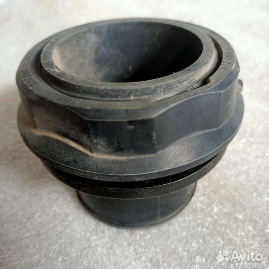 Патрубок выхлопной с гайкой на гидроцикл BRP