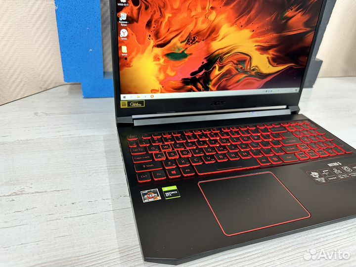 Acer nitro 5 ryzen 5-4600 GTX 1650ti ddr6