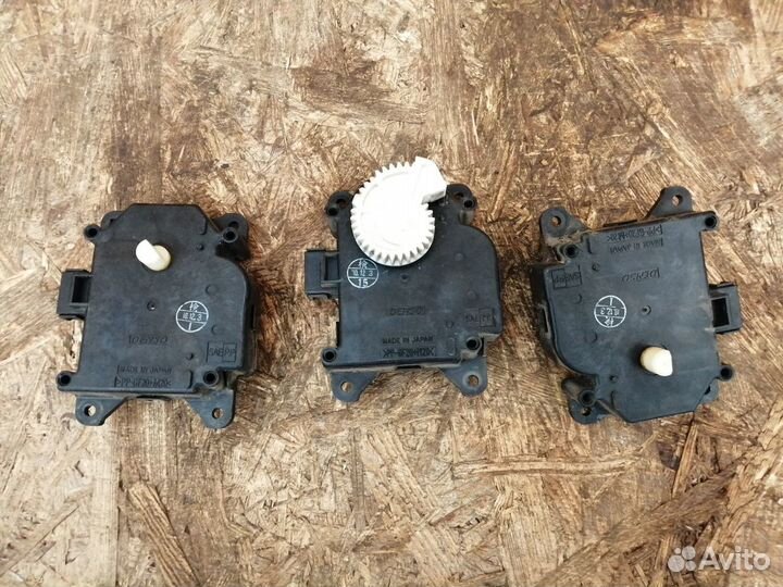 Моторчик заслонки отопителя toyota camry 40