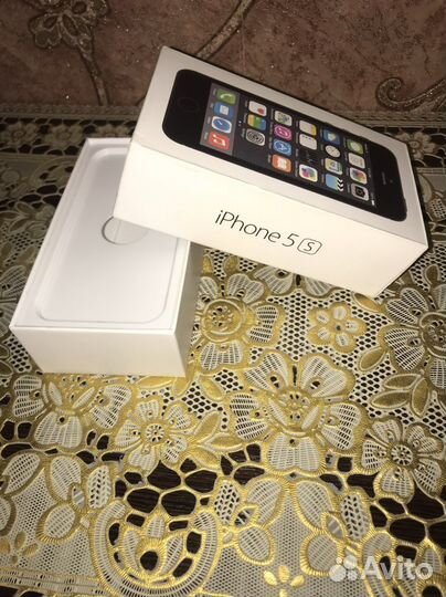 Коробка от iPhone 5s
