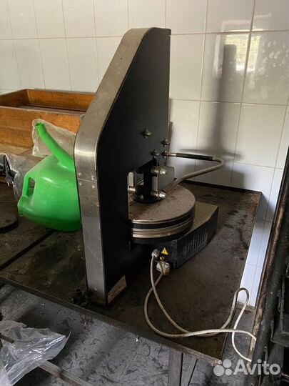 Электропечь для минипиццы