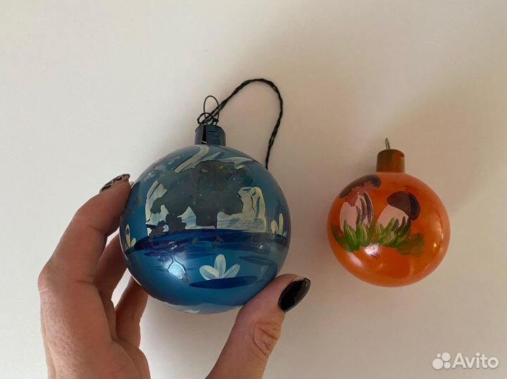 Шары. Толстое стекло. Лебедь. Грибочки