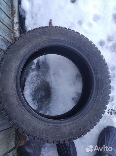 Pirelli Winter Carving 205/55 R16